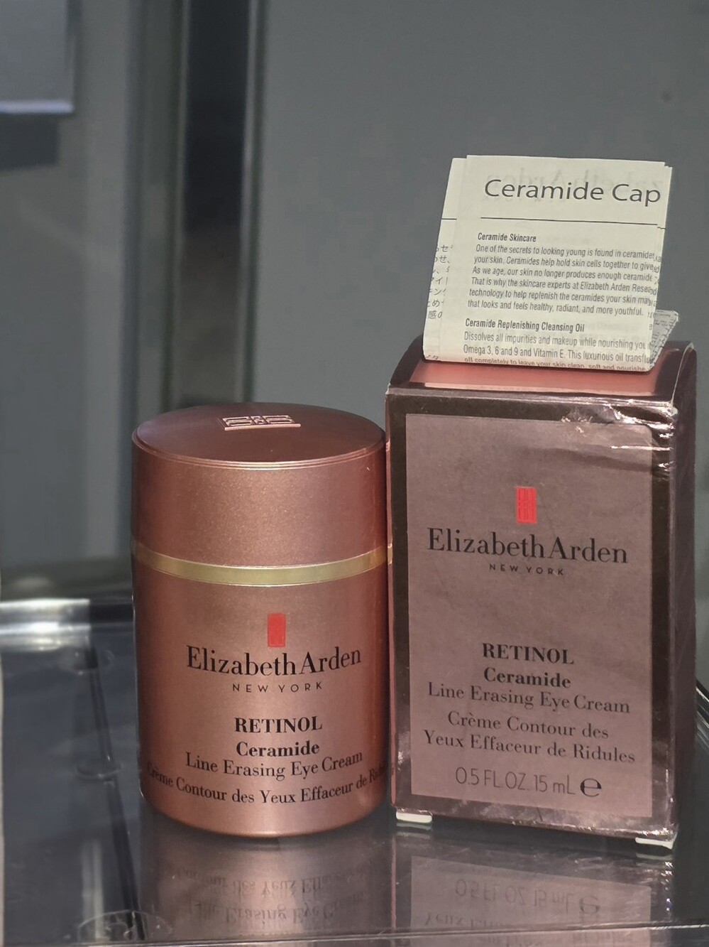 Elizabeth Arden Retinol Ceramide Line Erasing Eye Cream (0.5 FL OZ)